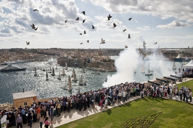 Участие в регате The Rolex Middle Sea Race 