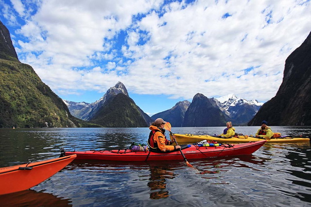 Морской каякинг - лучший вариант путешествия по Новой Зеландии